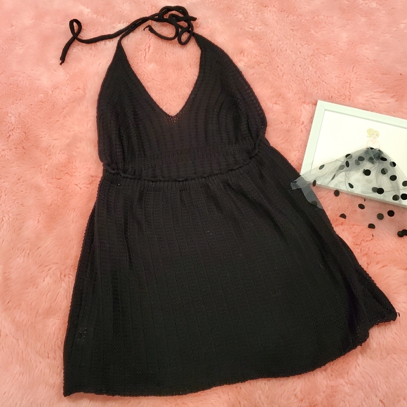 Knit halter top - Picture 7 of 10